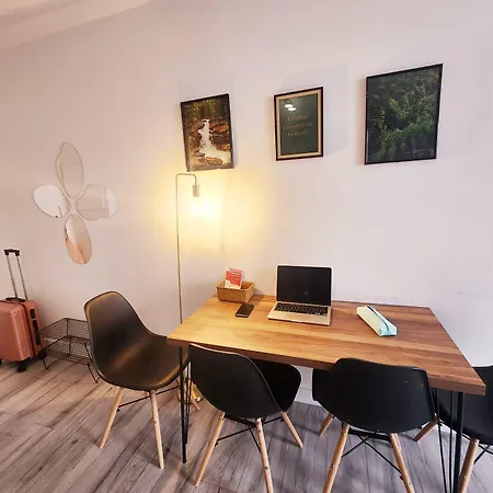 Apartment Le Rose De La Gare Paris